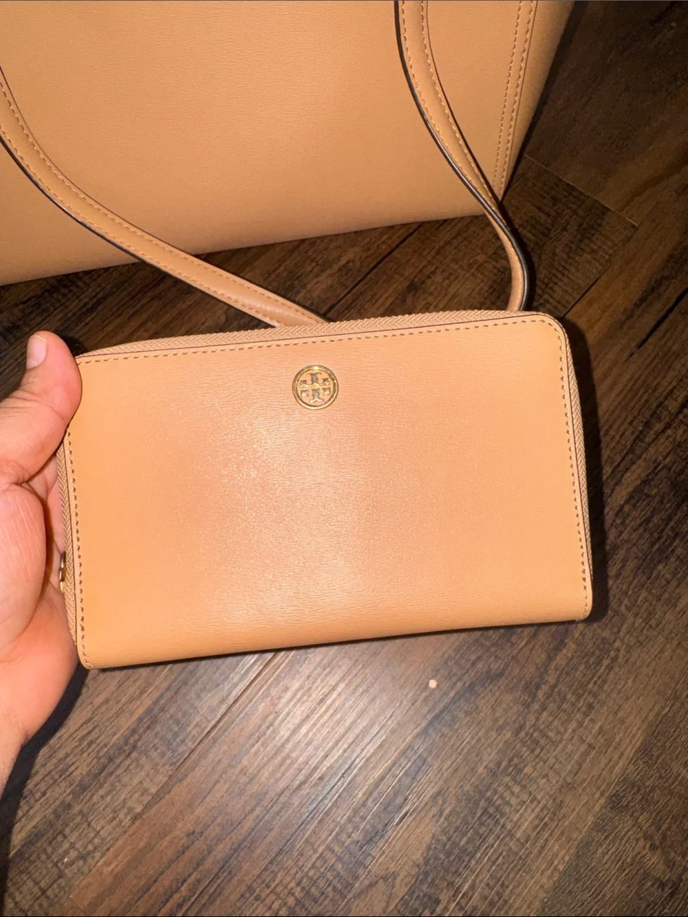 Tory Burch gorgeous authentic